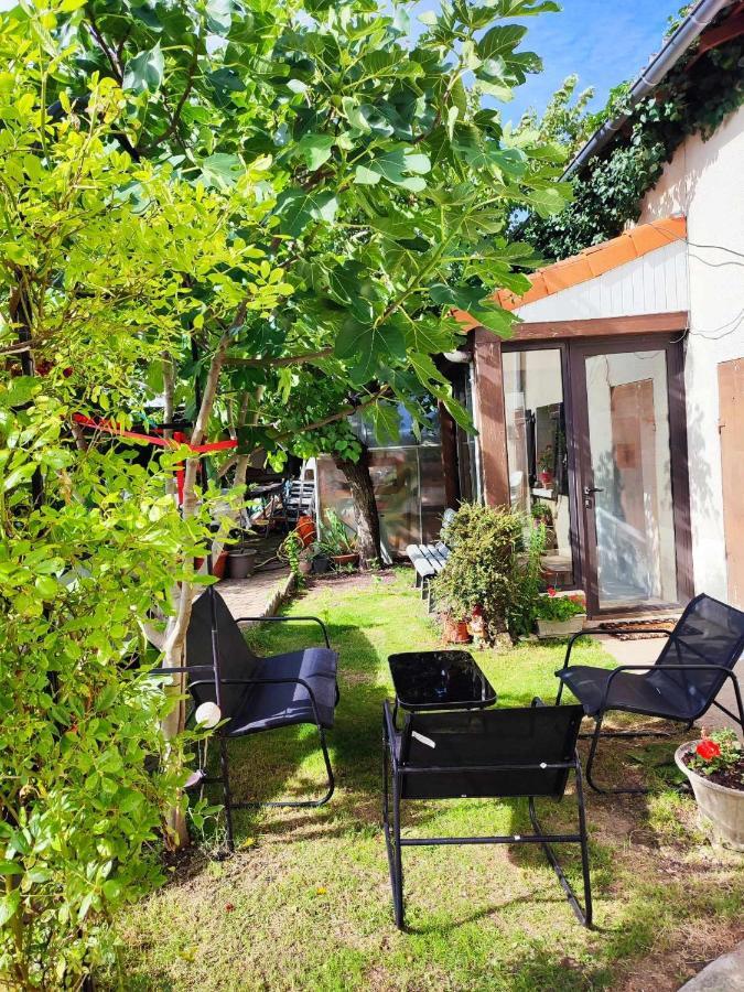 Futurogite Saint-Georges-les-Baillargeaux Εξωτερικό φωτογραφία
